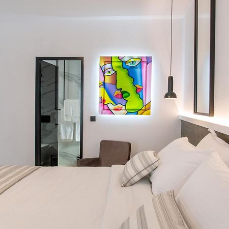 Central Boutique Hotel By Naoussa Hills Adults Only Buitenkant foto