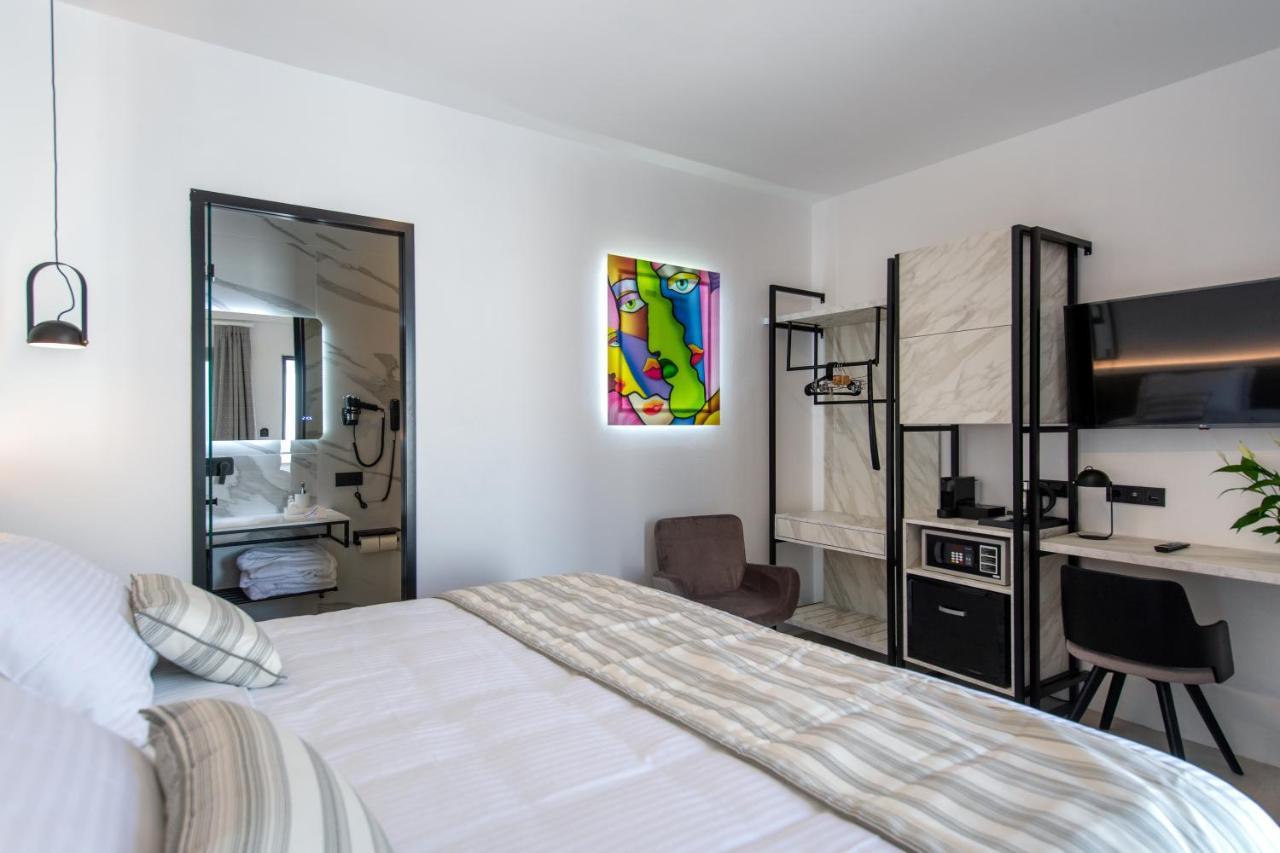 Central Boutique Hotel By Naoussa Hills Adults Only Buitenkant foto