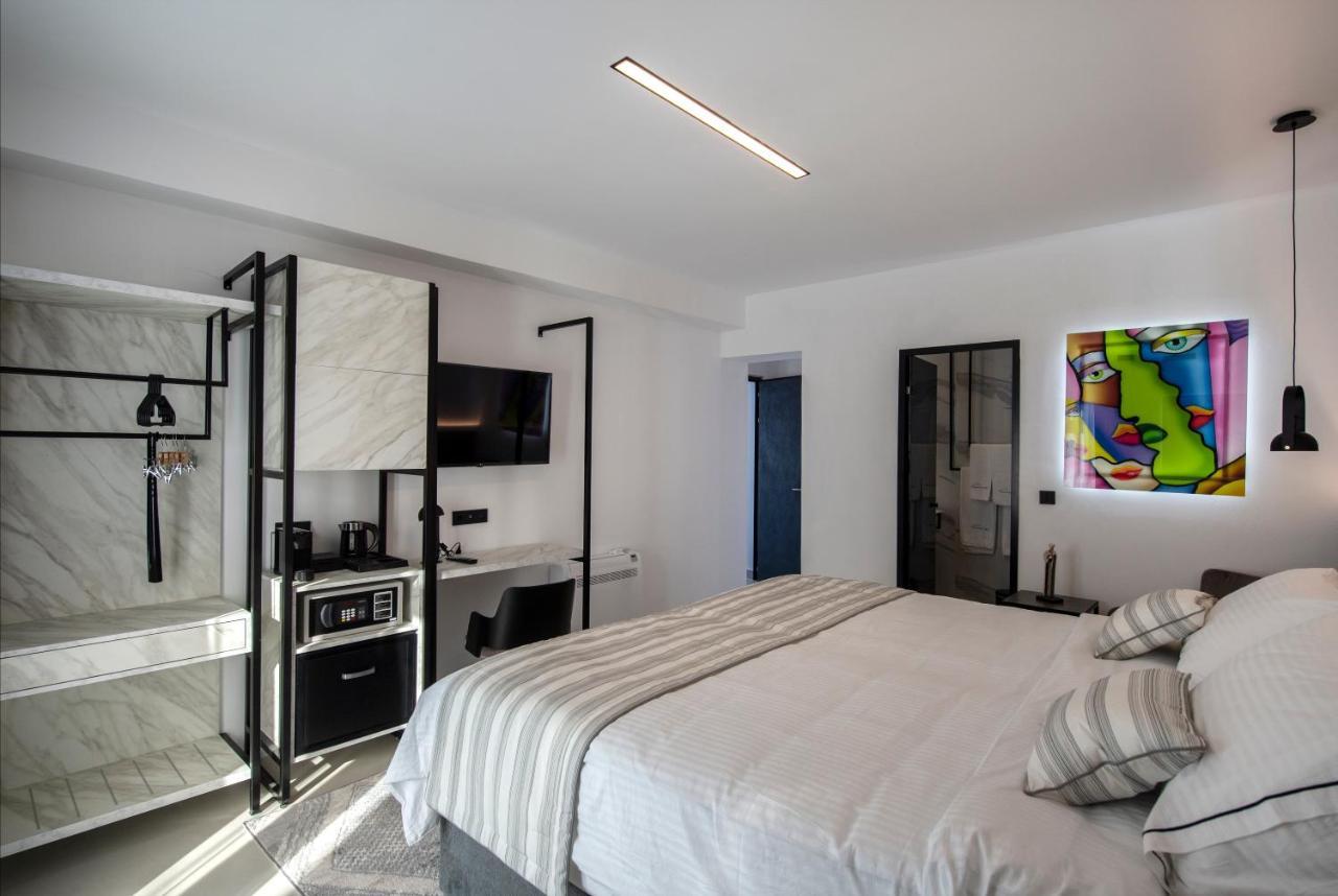 Central Boutique Hotel By Naoussa Hills Adults Only Buitenkant foto